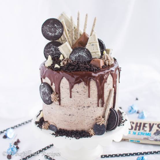 Oreo Cake from The Cake House Gujranwala