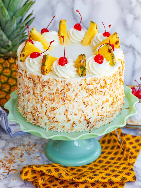 Fresh Pineapple Cake in Gujranwala